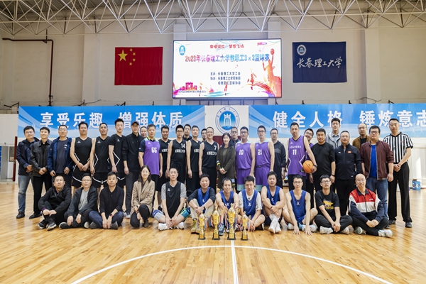 d55e03b98b524ae5a1fb6fdae252fc4a.jpg